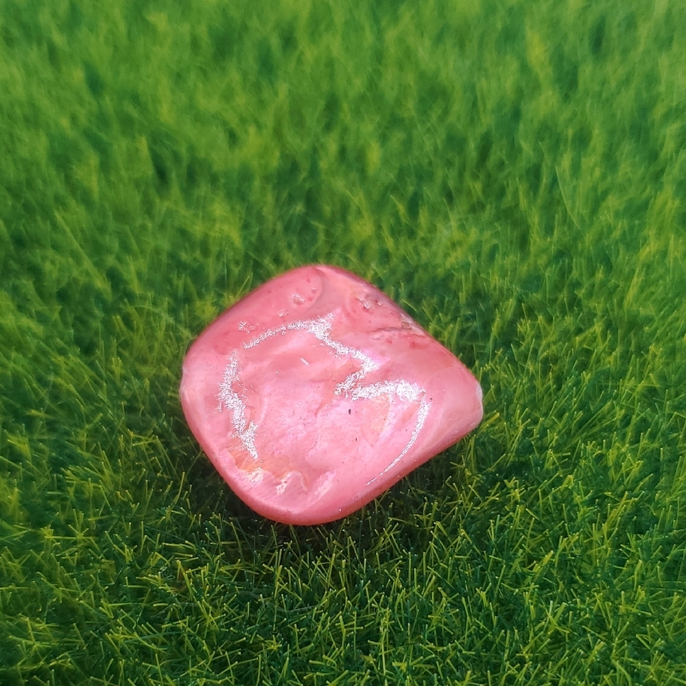 Pink Polished Stone Mother Of Pearl P327